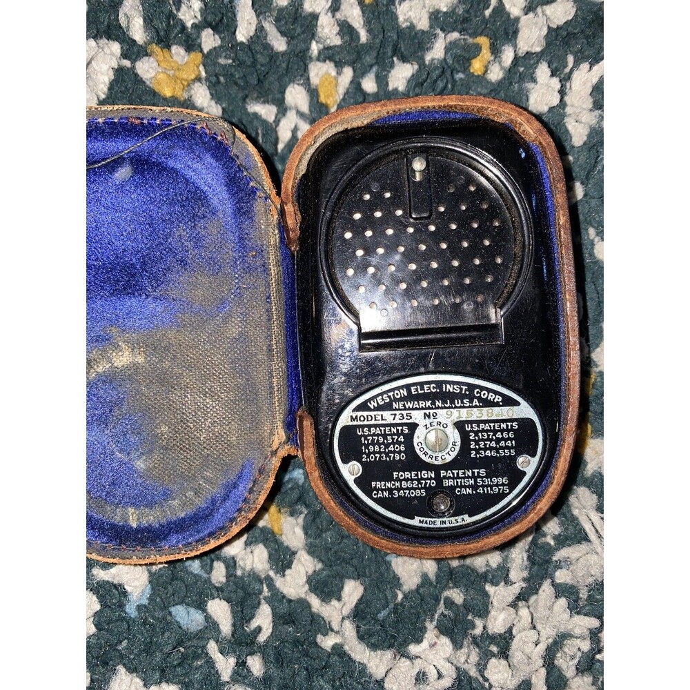 Weston Master II Universal Exposure Meter Model 735 w/ Original Leather Case